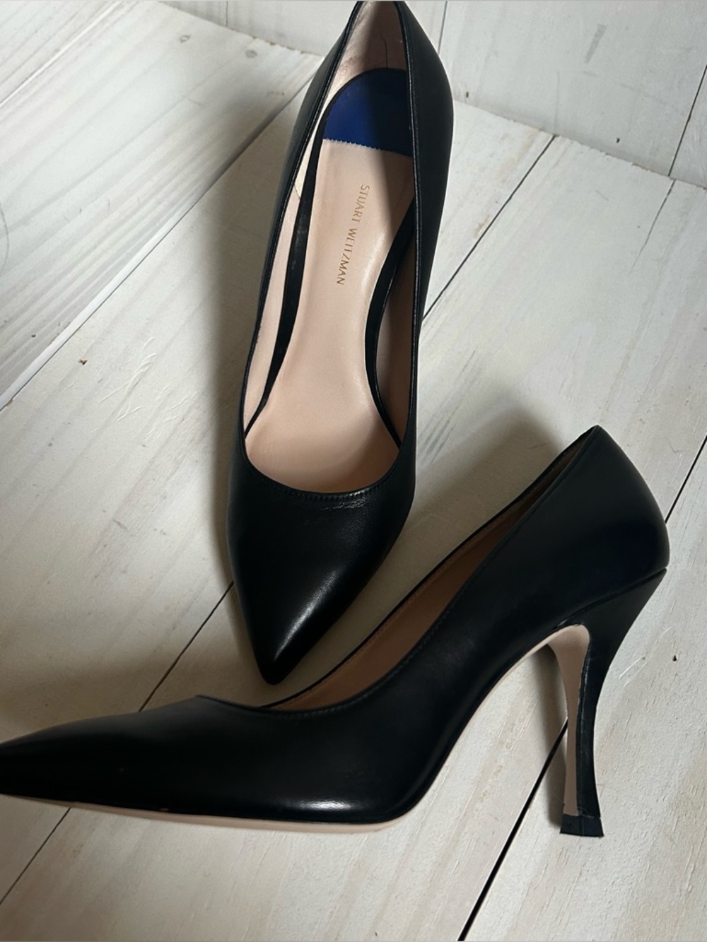Stuart Weitzman Black Pointed-Toe Leather Pumps